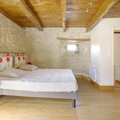 Hotel La Source Gilhodes à Castelnau-de-Mandailles Maison d'hôtes